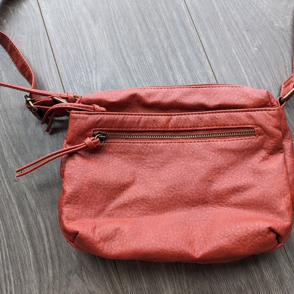 Naturalizer Burnt Orange Leather Crossbody Bag - Picture 3 of 3
